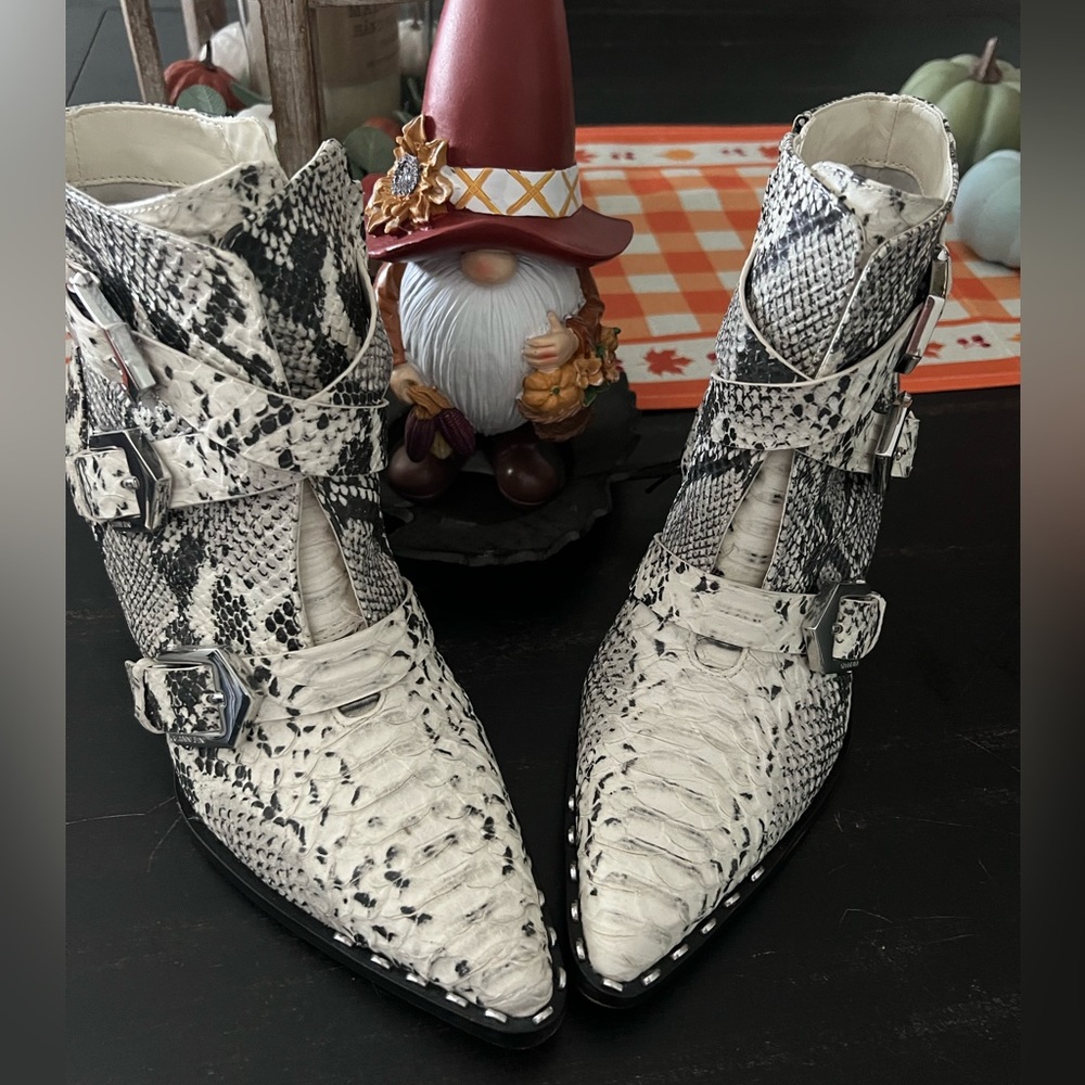 Gianni Binni Cowboy Boots 8 wore once
